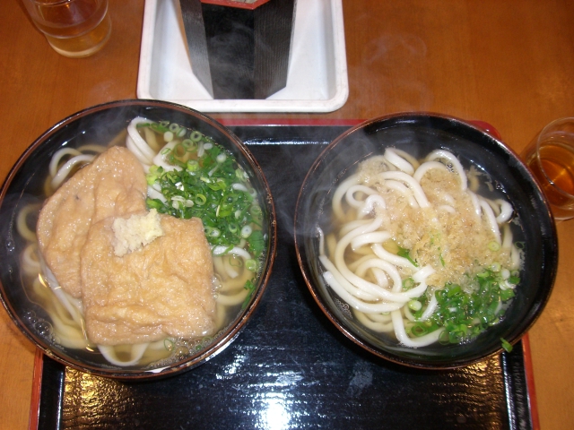 朝飯：きつね＆かけ