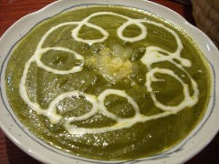 ホウレン草とチーズのカレー